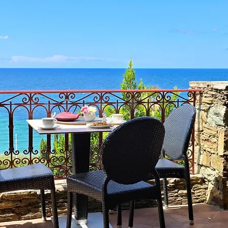 فندق Demeure Loredana 5*