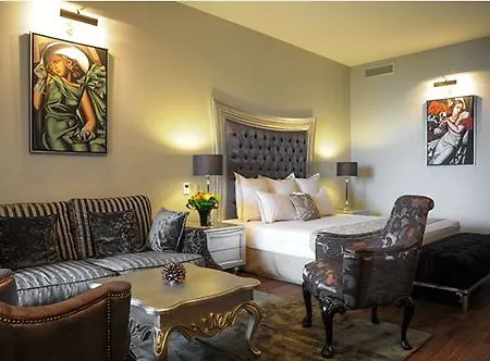 Hotell Demeure Loredana 5*