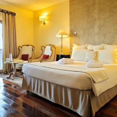 Hotel Demeure Loredana Saint-Florent (Corsica)