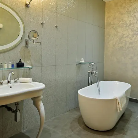 Demeure Loredana Hotel 5*