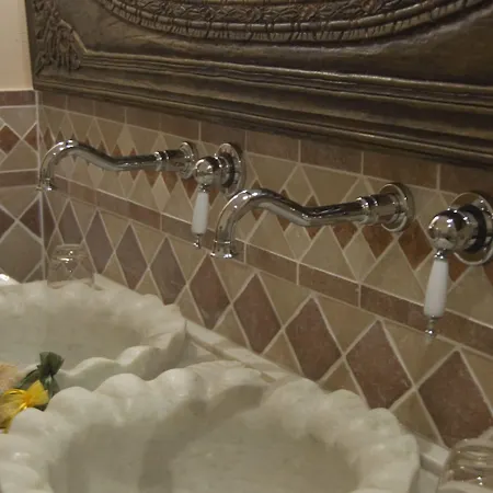 Hotel Demeure Loredana Saint-Florent (Corsica)