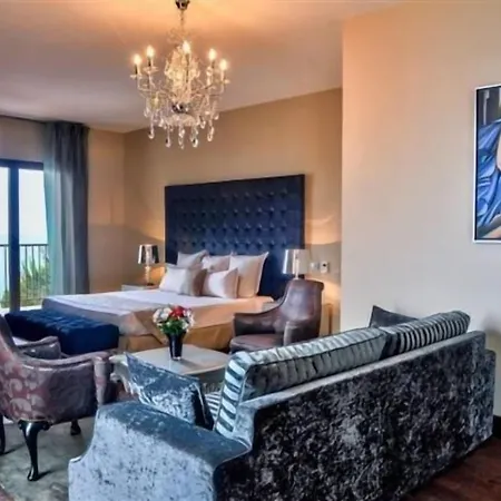 Hotel Demeure Loredana Saint-Florent (Corsica)