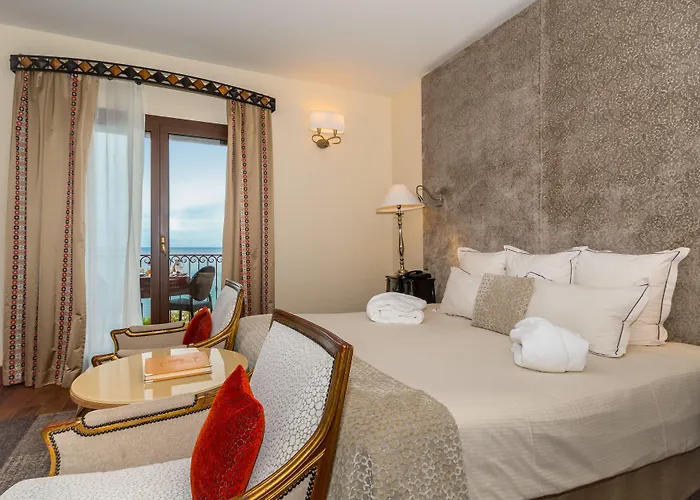 Hotel Demeure Loredana Saint-Florent (Corsica)